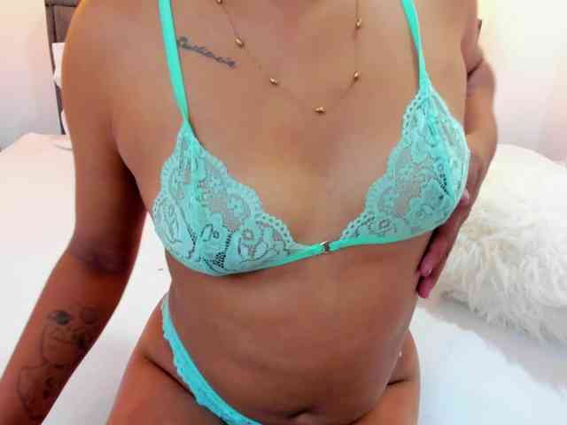 CamilaRey webcam