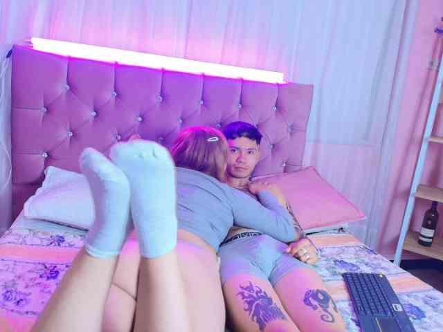 MidniightLove webcam