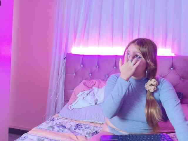MidniightLove webcam