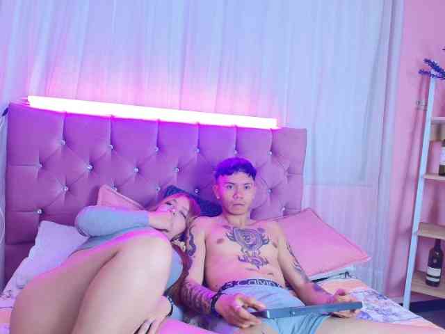 MidniightLove webcam