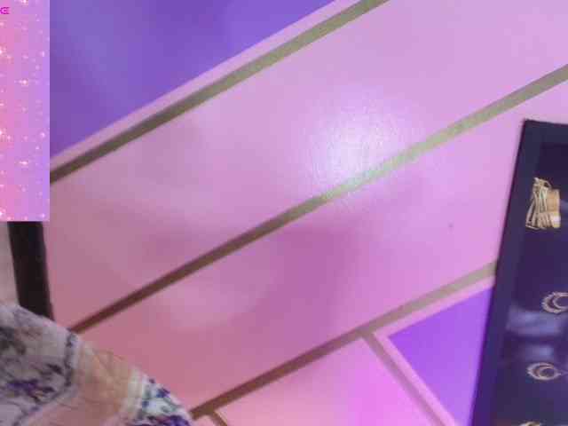 MidniightLove webcam