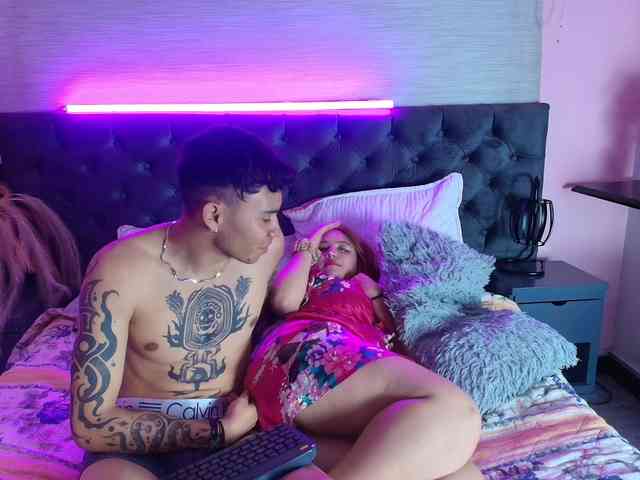 MidniightLove webcam