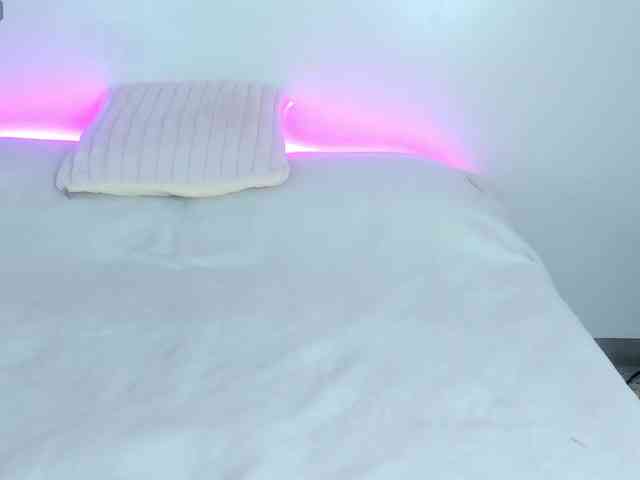 LayllaBreeze webcam