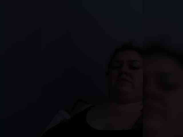 MariKisss webcam