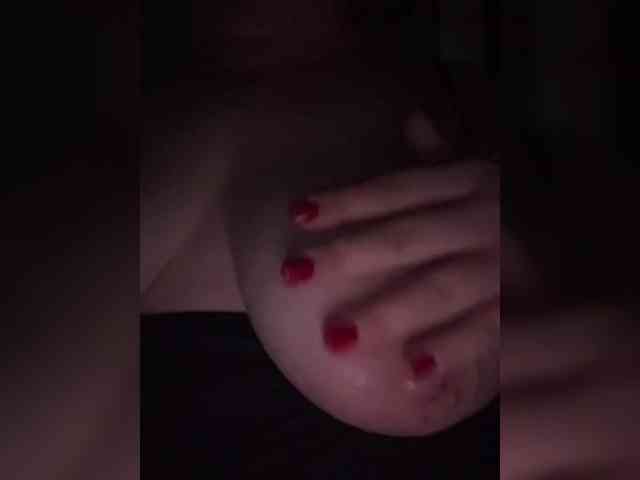 MariKisss webcam