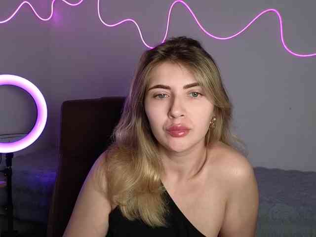 spoiledhottie webcam