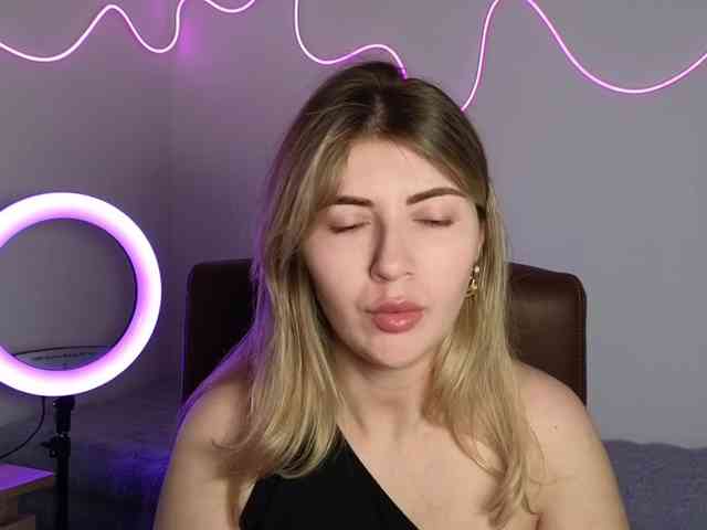 spoiledhottie webcam