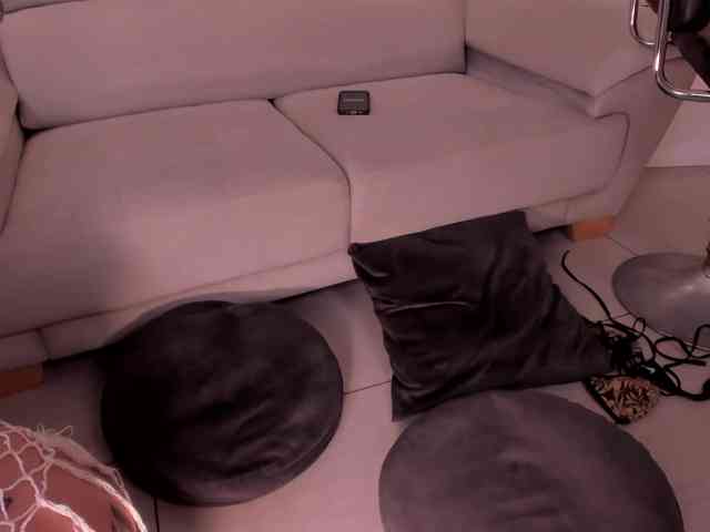 MarieWalker webcam