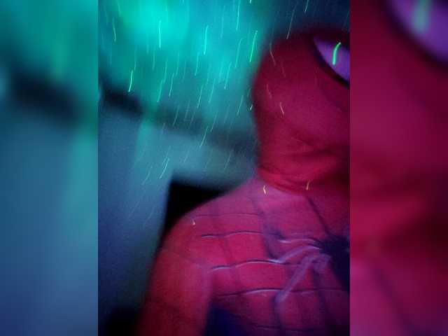 DiVona's BongaCams show and profile