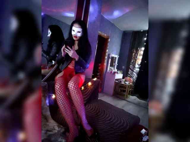 DiVona Live Webcam on BongaCams DiVona Live Webcam on BongaCams
