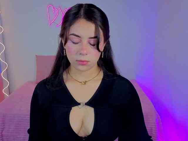 BELLA-TAY webcam