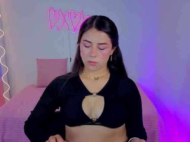 BELLA-TAY webcam