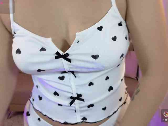 BELLA-TAY webcam