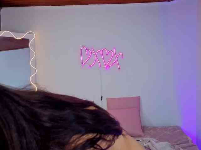 BELLA-TAY webcam