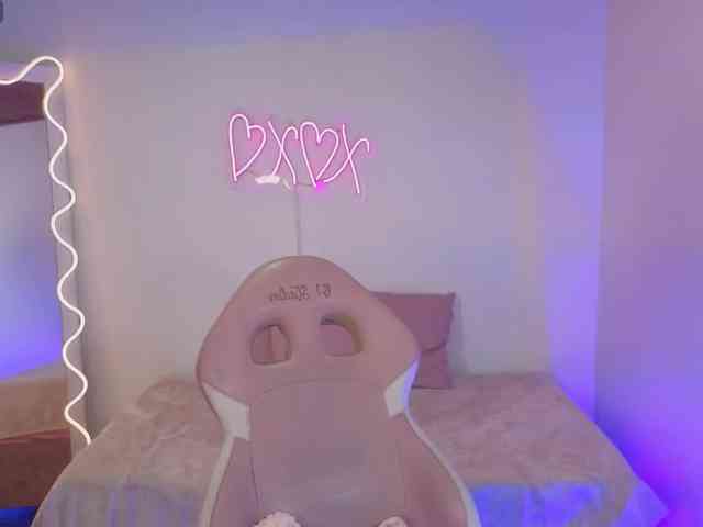 BELLA-TAY webcam