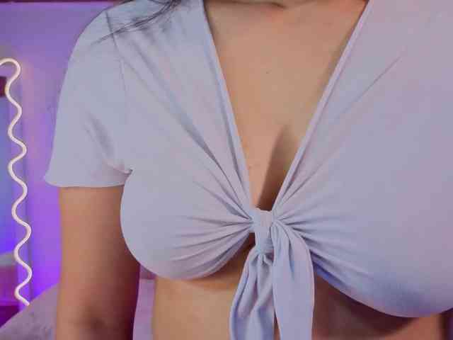BELLA-TAY webcam
