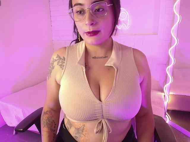 amateur nude cam Darling-tay