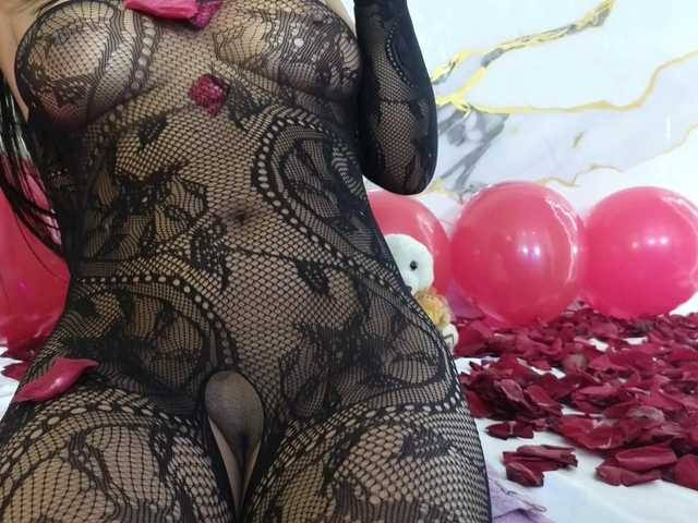 Lexy-tay's BongaCams show and profile