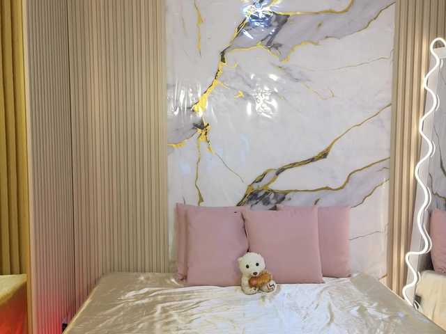 Lexy-tay's BongaCams show and profile