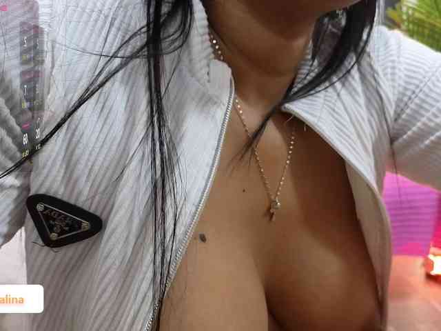 Lexy-tay webcam