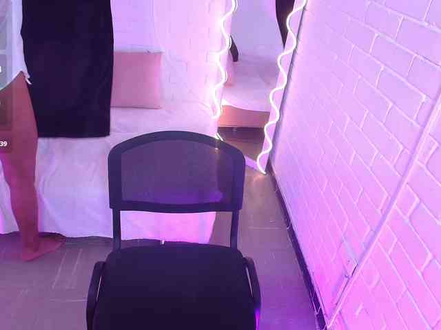 Lexy-tay webcam