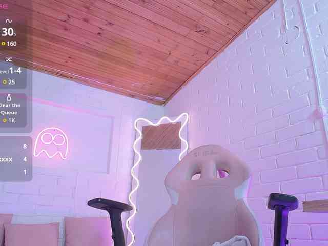 Lexy-tay webcam