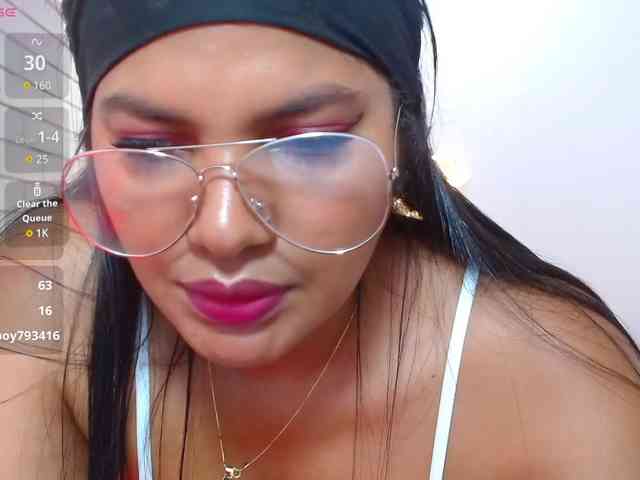 Lexy-tay webcam