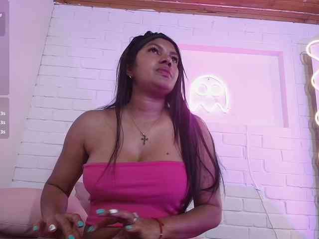 Lexy-tay webcam
