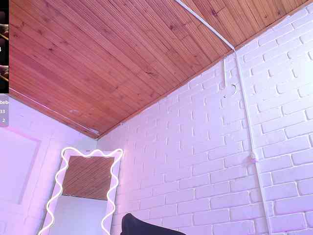 Lexy-tay webcam