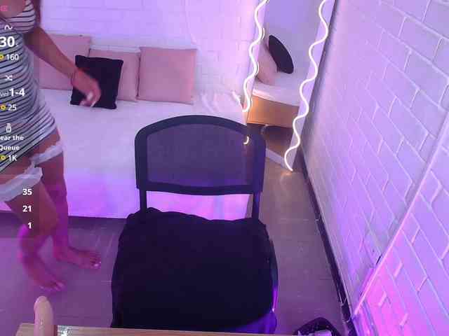 Lexy-tay webcam