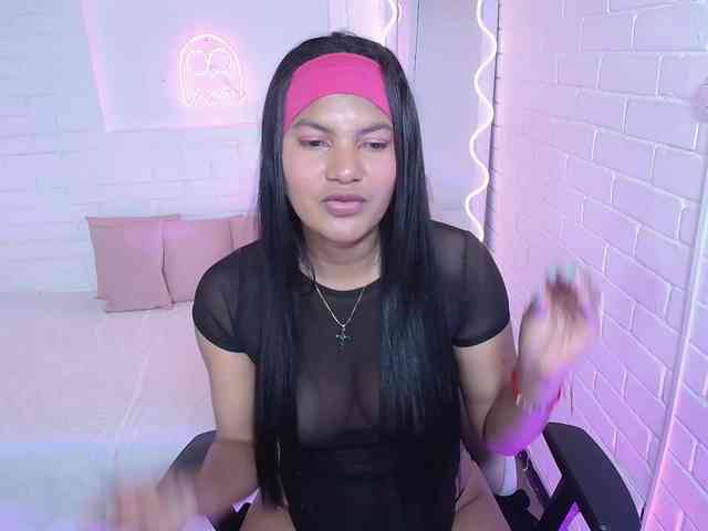 Lexy-tay webcam