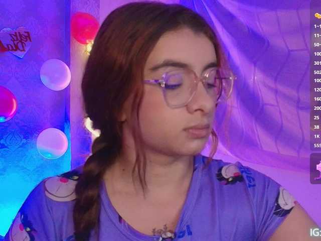 Naomy-tay1 from BongaCams is Freechat