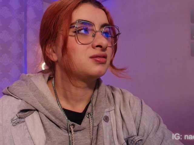  Naomy-tay1 chat room