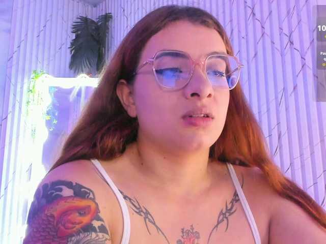 Naomy-tay1's BongaCams show and profile