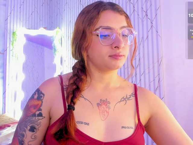 Naomy-tay1's BongaCams show and profile