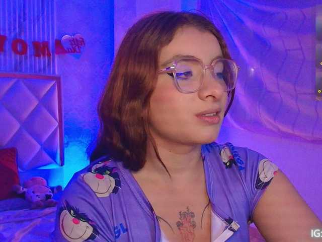 Naomy-tay1 from BongaCams is Freechat