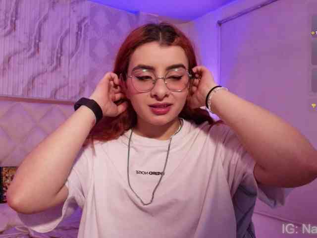 Naomy-tay1 webcam