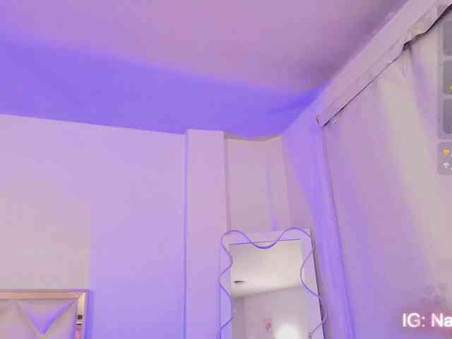 Naomy-tay1 webcam