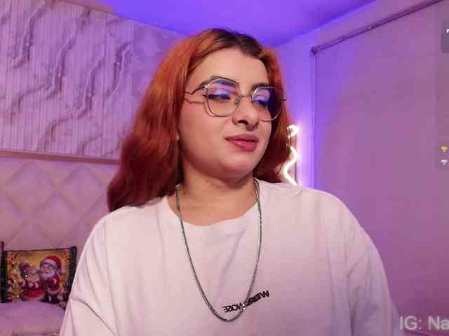Naomy-tay1 webcam