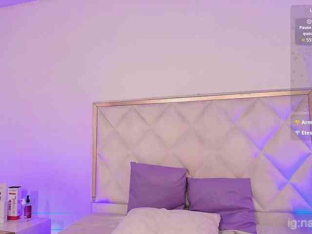 Naomy-tay1 webcam