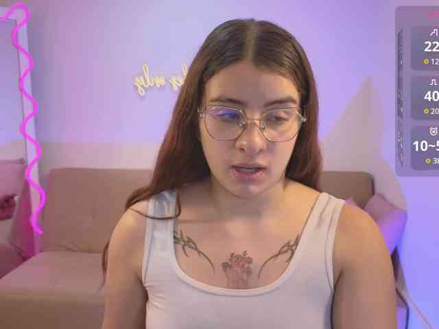 Naomy-tay1 webcam