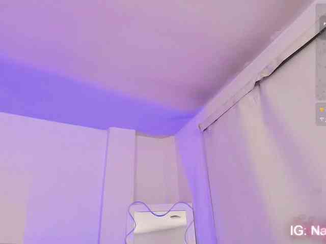Naomy-tay1 webcam