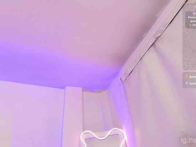 Naomy-tay1 webcam