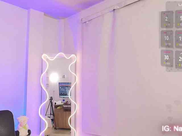 Naomy-tay1 webcam