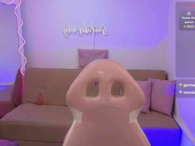 Naomy-tay1 webcam