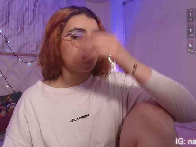 Naomy-tay1 Naomy-tay1