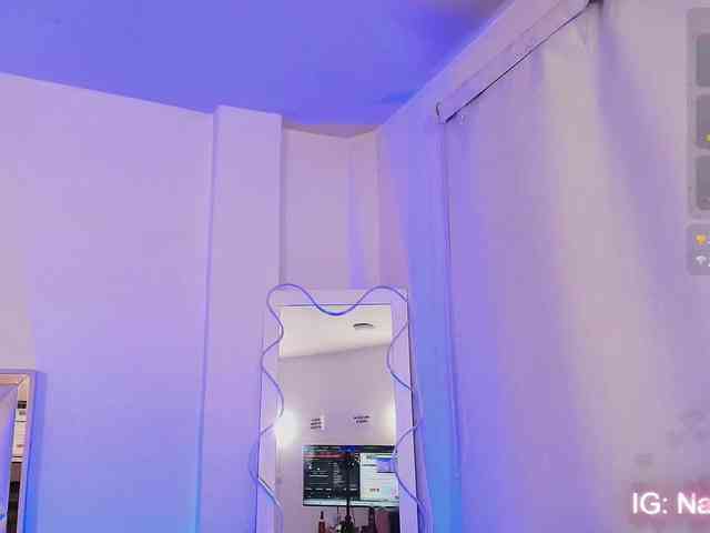 Naomy-tay1 webcam