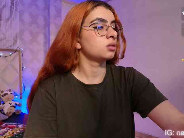 Naomy-tay1 Naomy-tay1