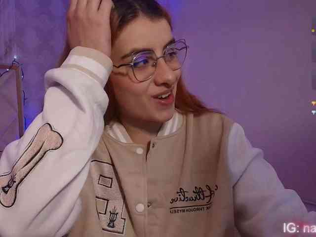 Naomy-tay1 Naomy-tay1