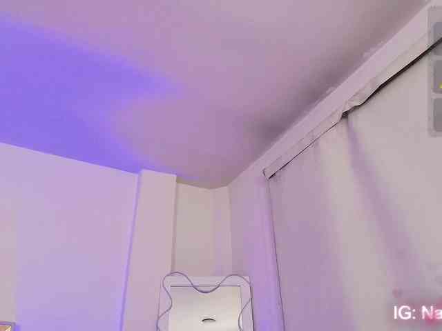 Naomy-tay1 webcam